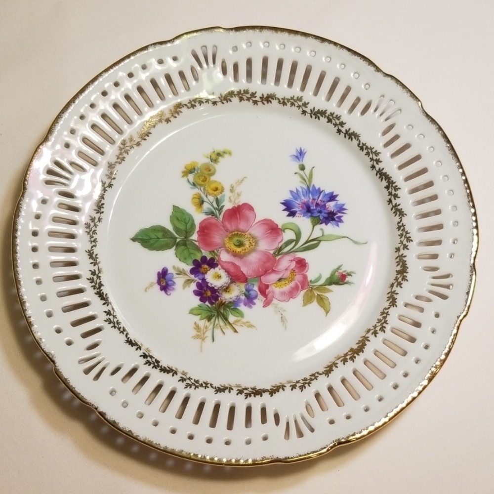 Bavaria Germany Reticulated Plate with Gold Trim